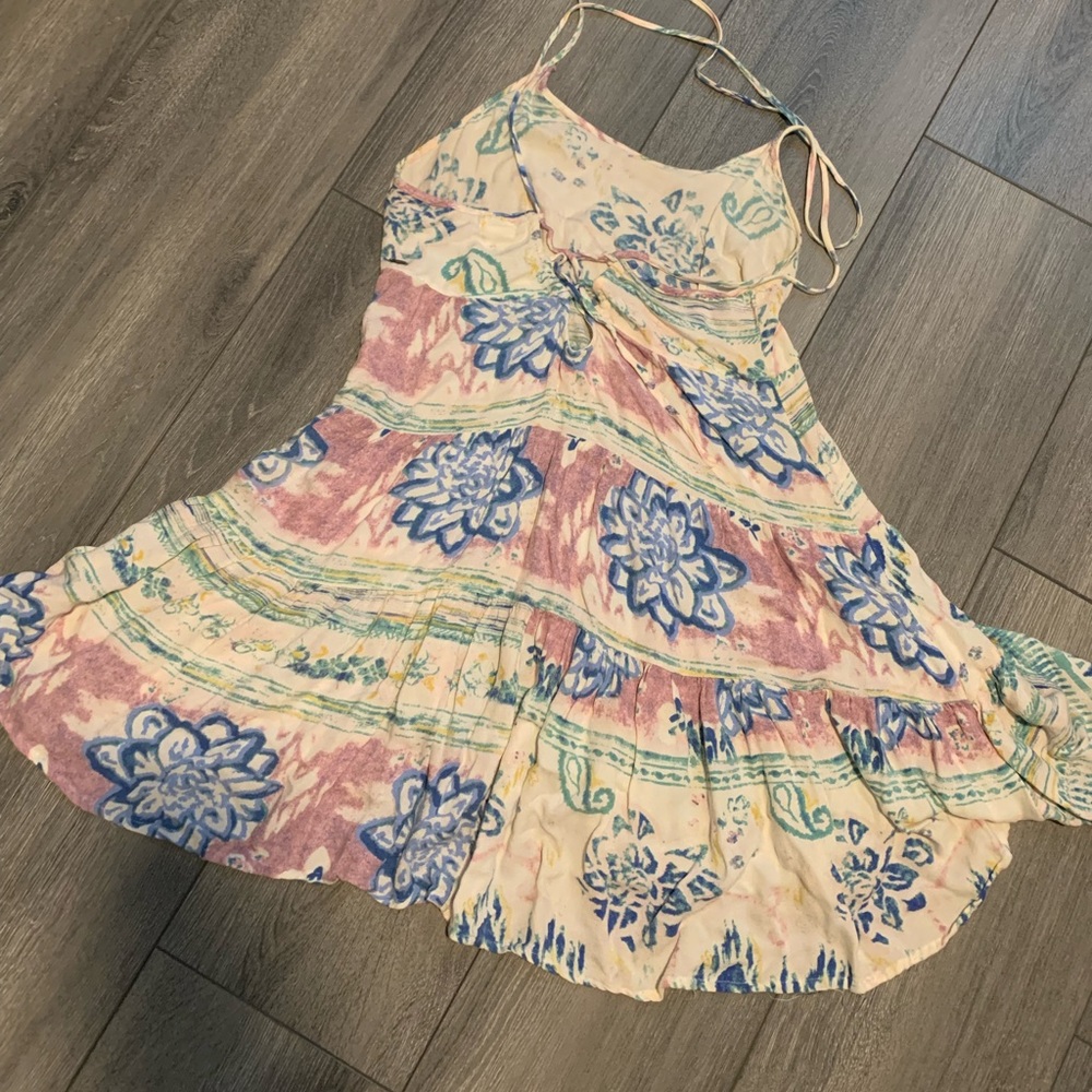 Womens Small O’Neill dress.. super cute and comfy.